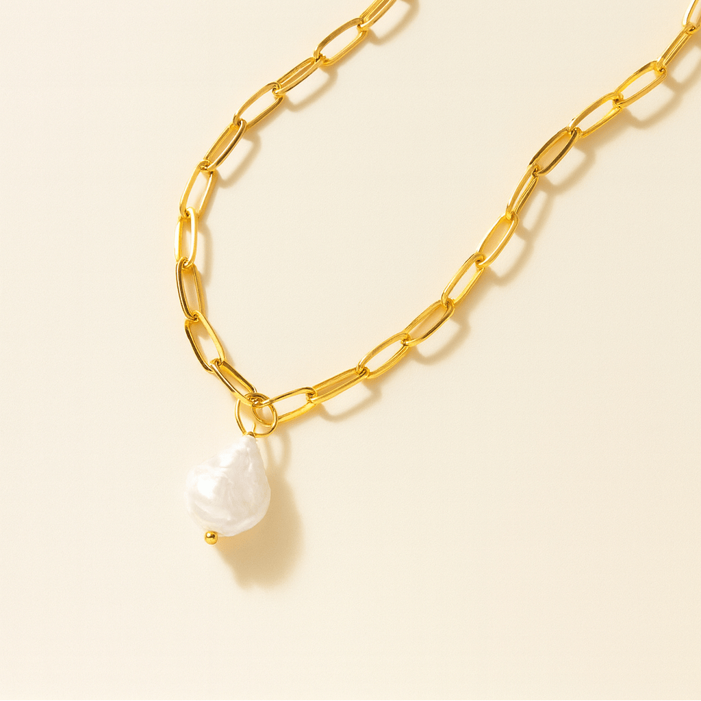 Hanalei Pearl Coin Paperclip Necklace (Kavely)
