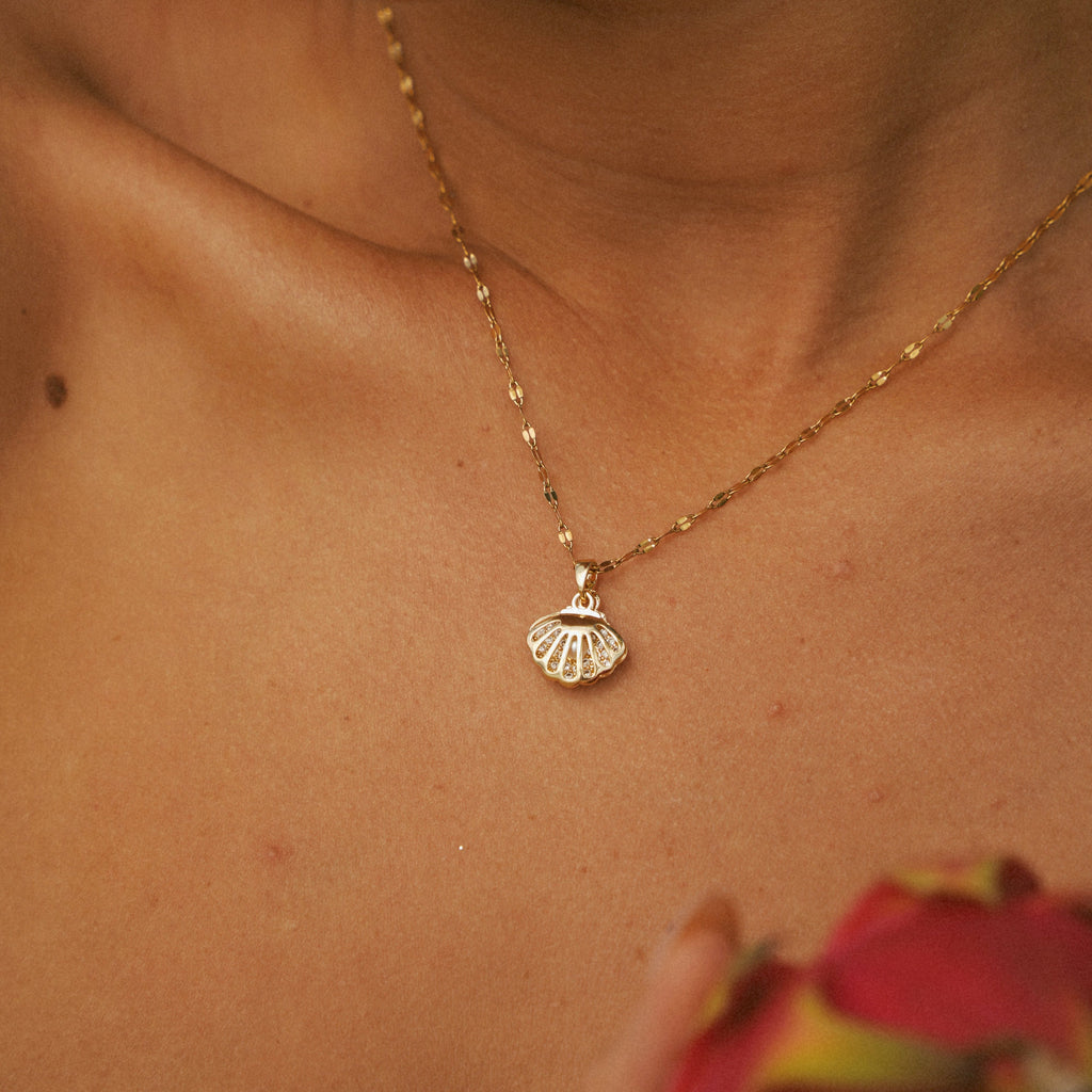 Waikiki Shell Necklace (Bundle)