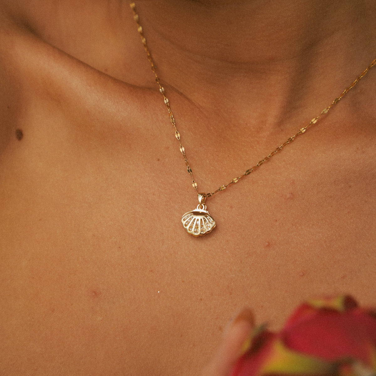 Waikiki Shell Necklace (Bundle)