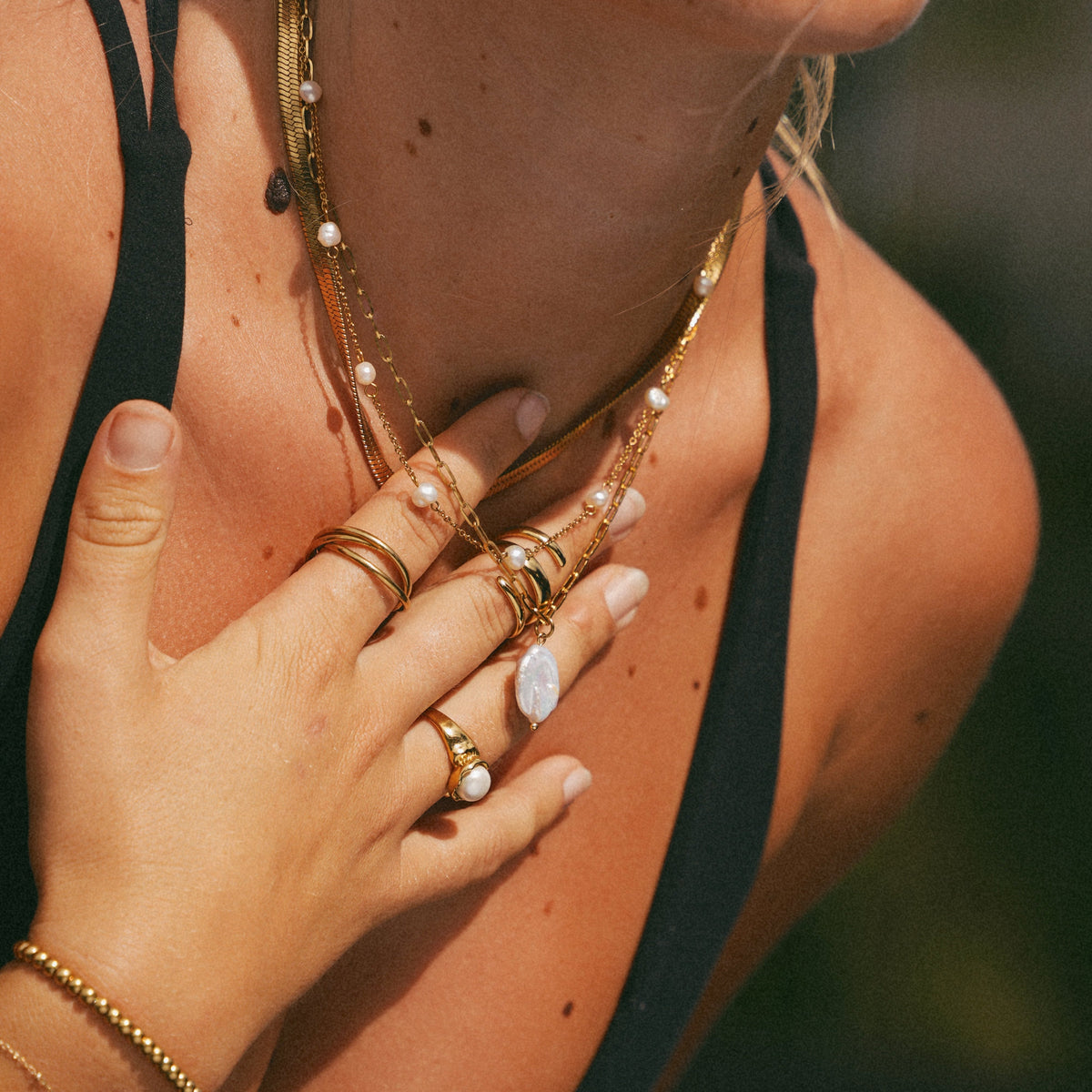Hanalei Pearl Coin Paperclip Necklace (Kavely)